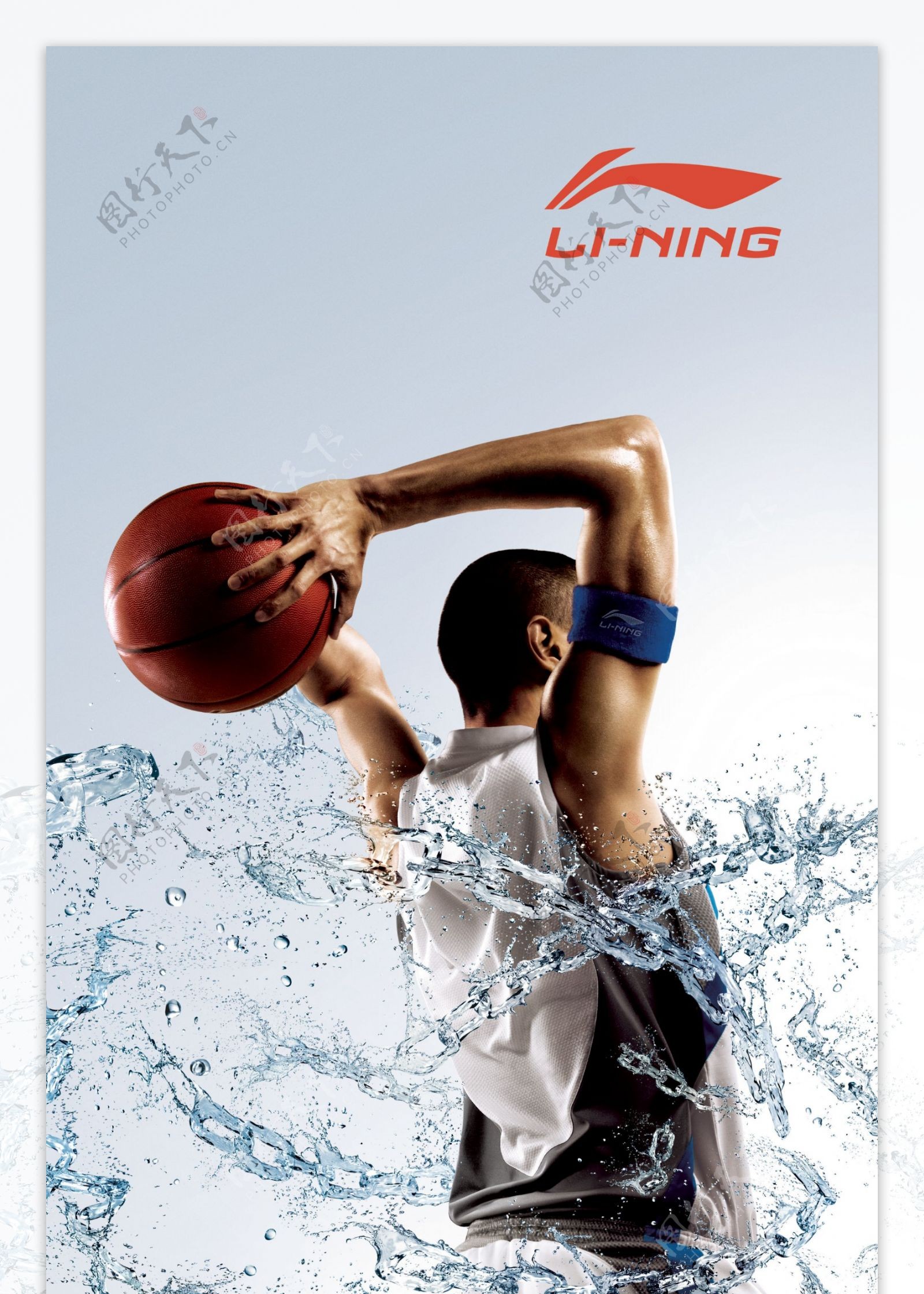 李宁2010年logo形象画背景墙李宁运动装运动时尚黑人灌篮激情水花图片