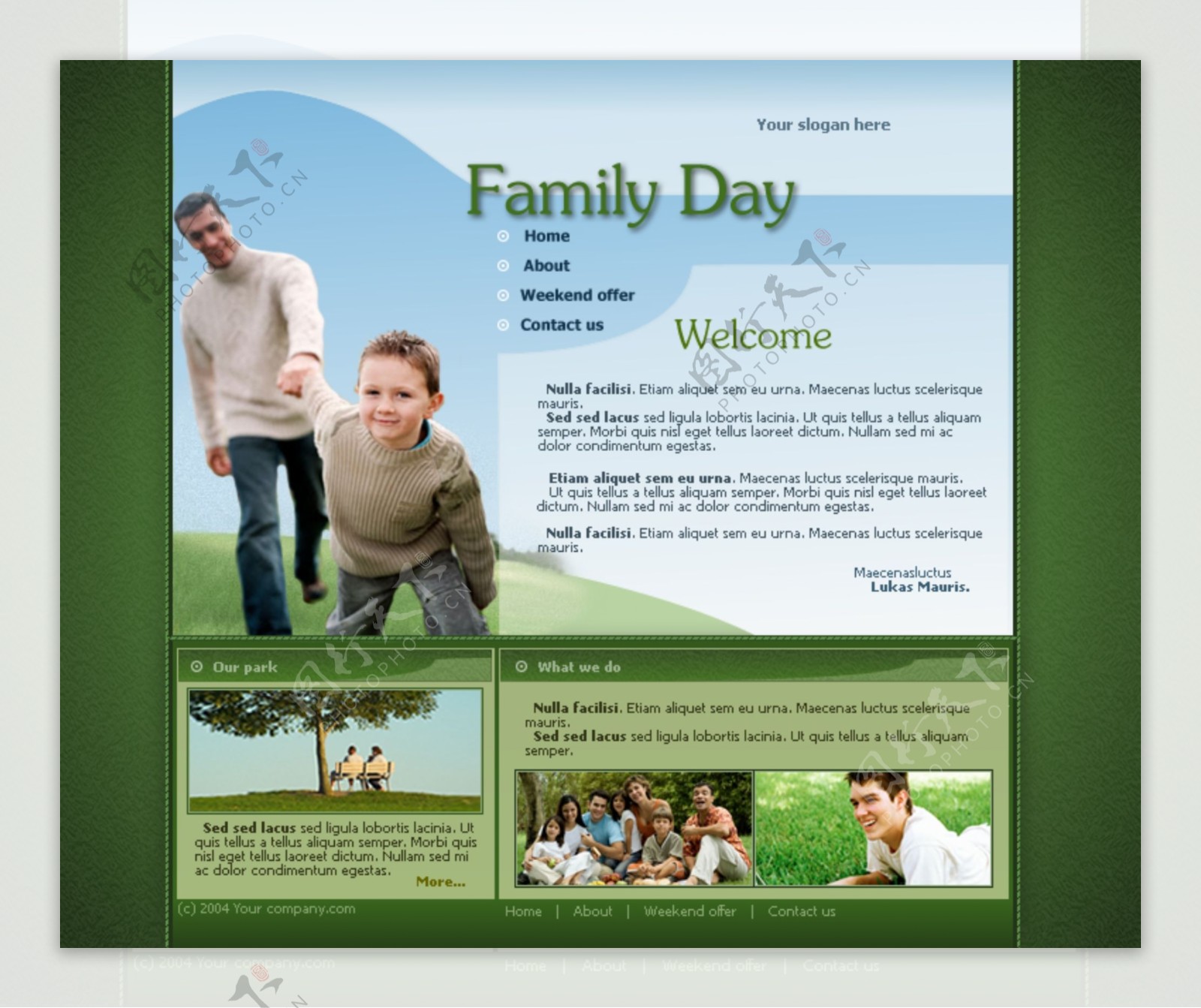 家庭出游的一天网页模板