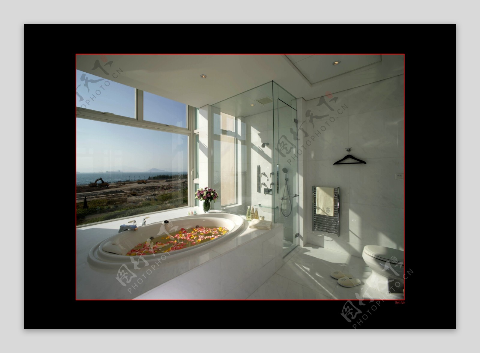 酒店浴室实拍图01图片
