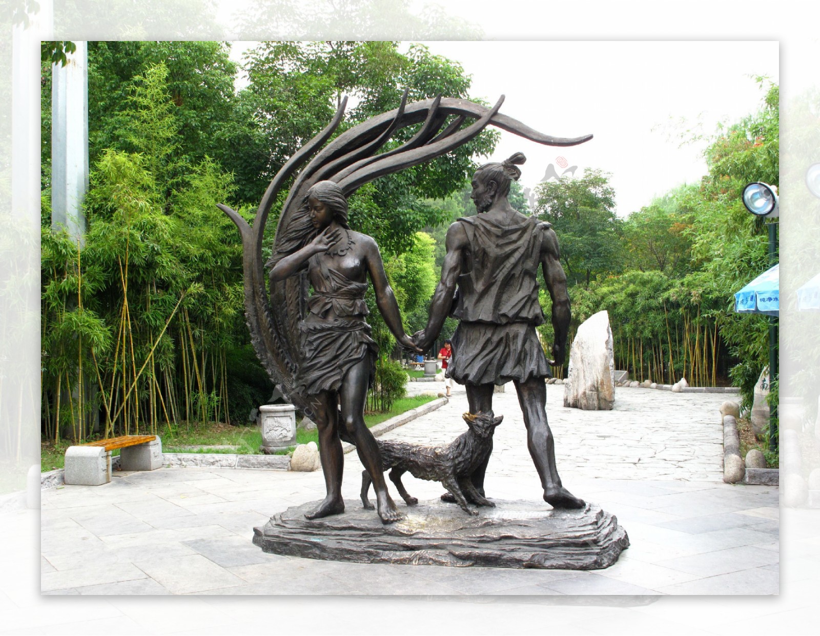 汉阳江滩公园部分雕塑