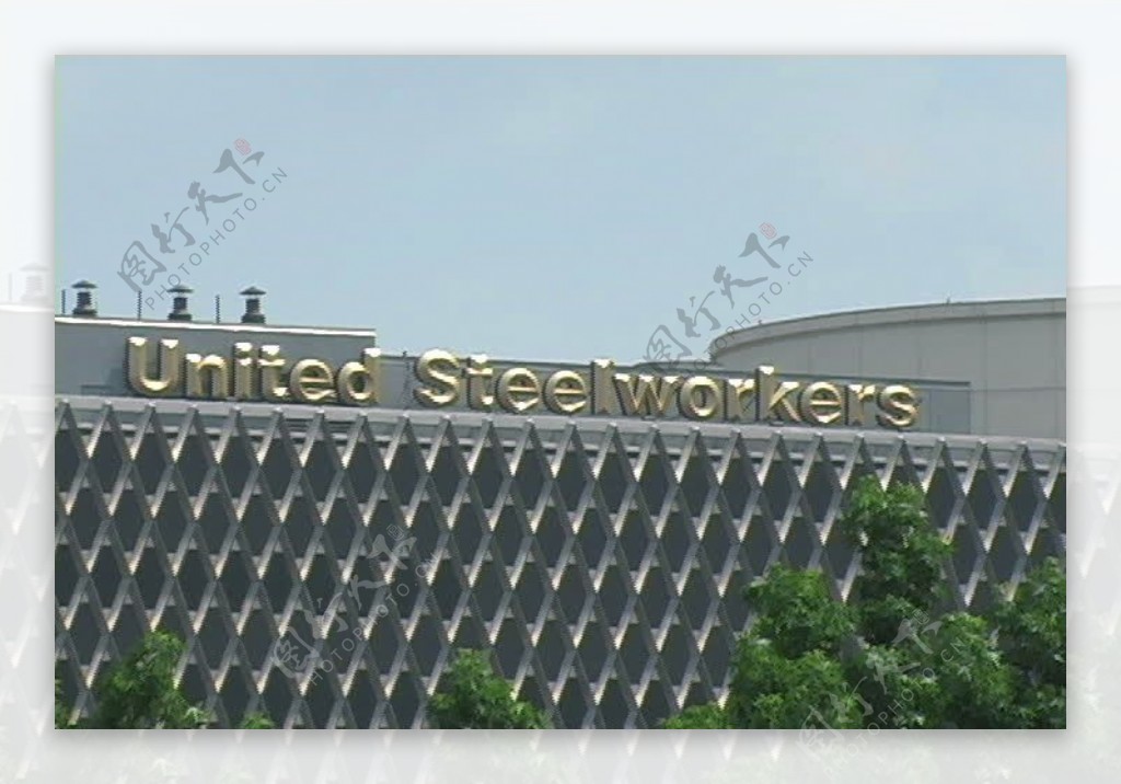 美国钢铁工人联合会的建筑和繁忙的道路股票视频