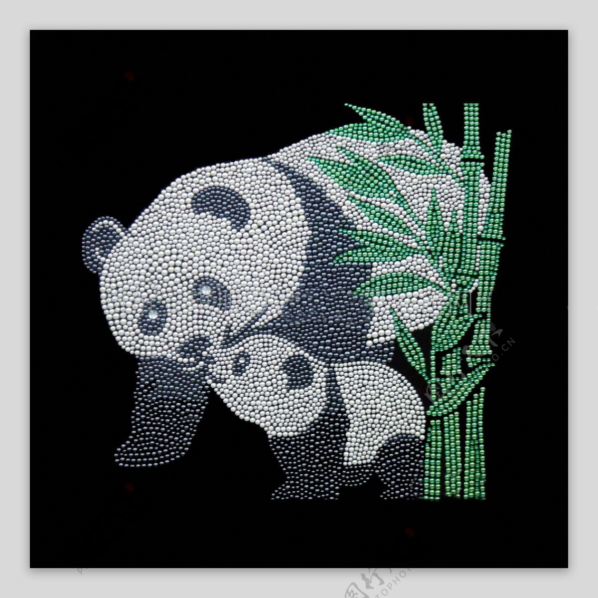 烫钻动物熊猫竹子卡通免费素材