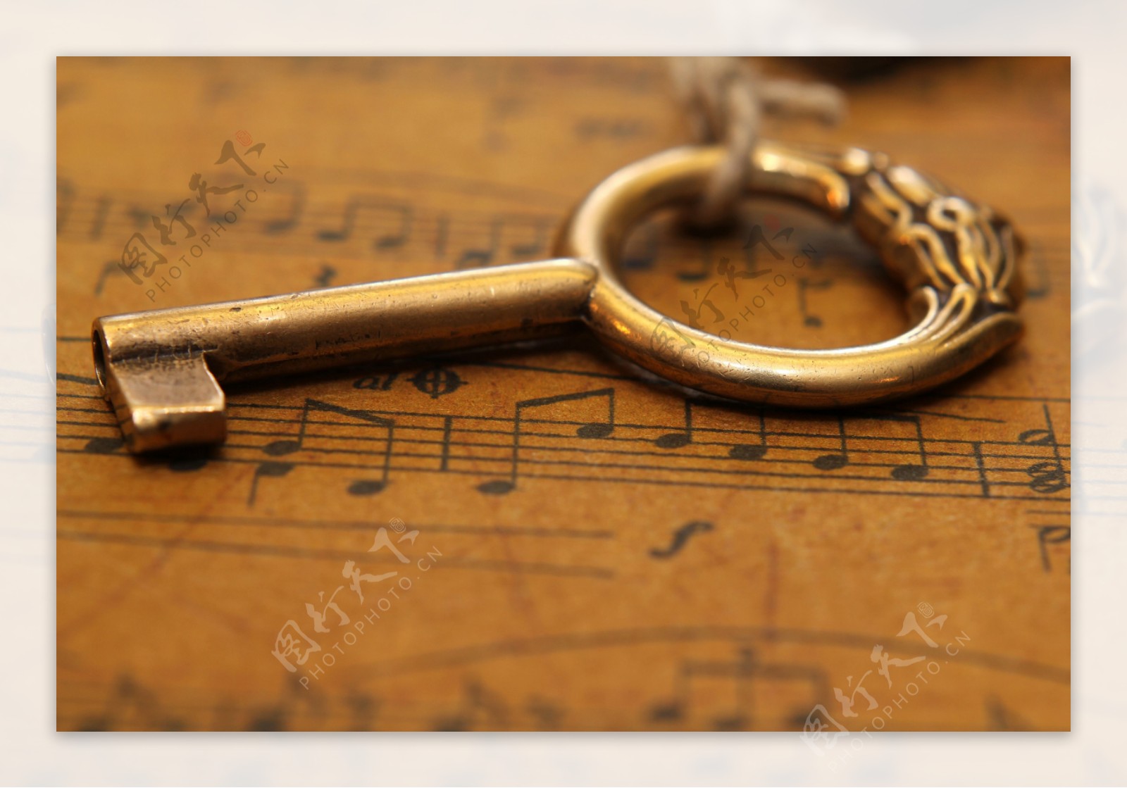 音乐片和旧钥匙