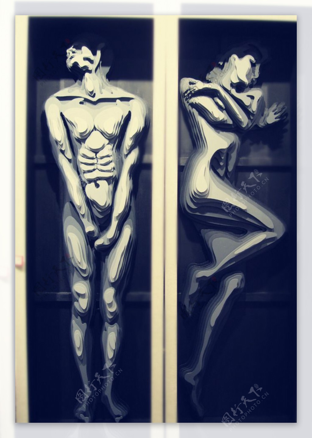 人体雕塑木质图片