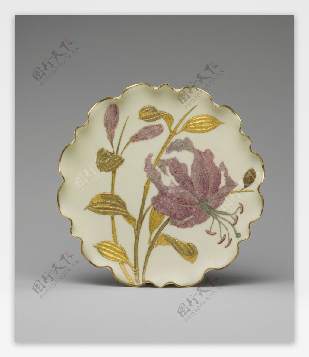 花卉瓷盘图片