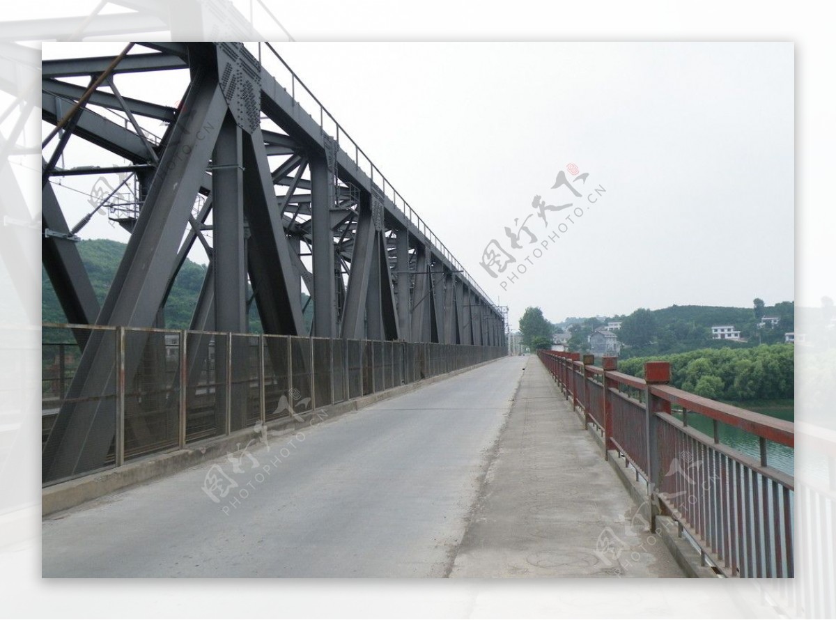 家乡跨澧水河的铁架桥图片素材-编号09217018-图行天下