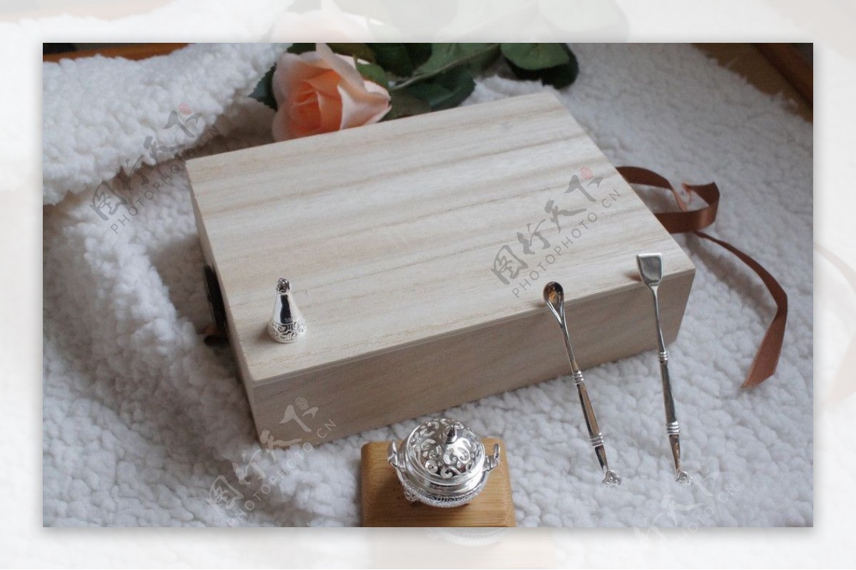 泓霖木盒小香炉图片