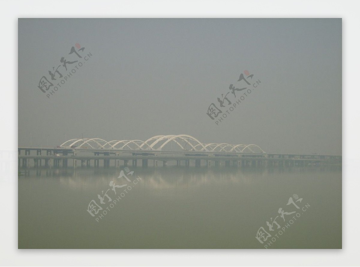 西安灞河新桥图片