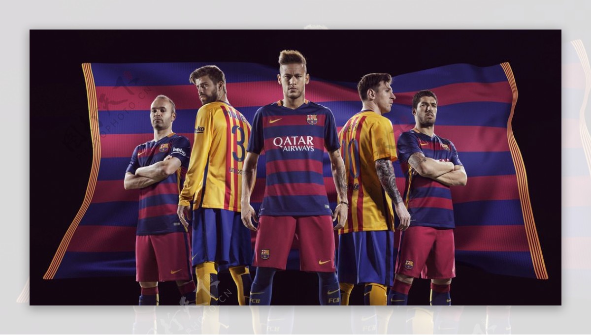足球俱乐部队服广告图片