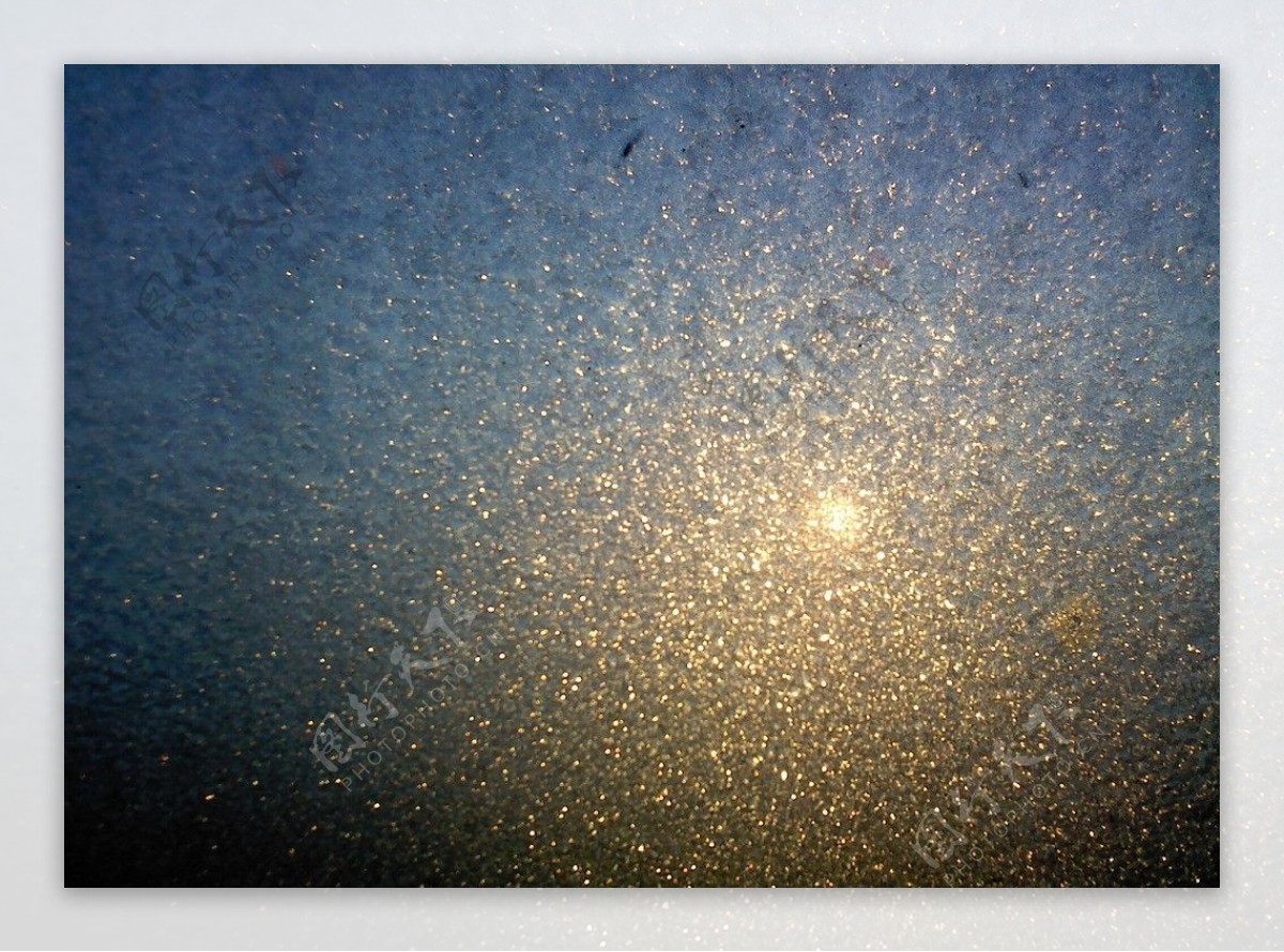 科学网—窗户上精致美丽的冰花 - 冯大诚的博文