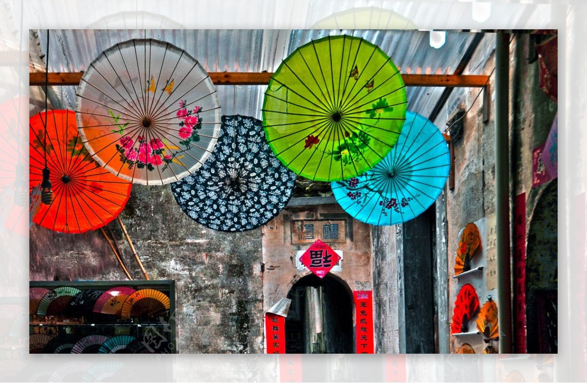 徽州民居与花雨伞图片