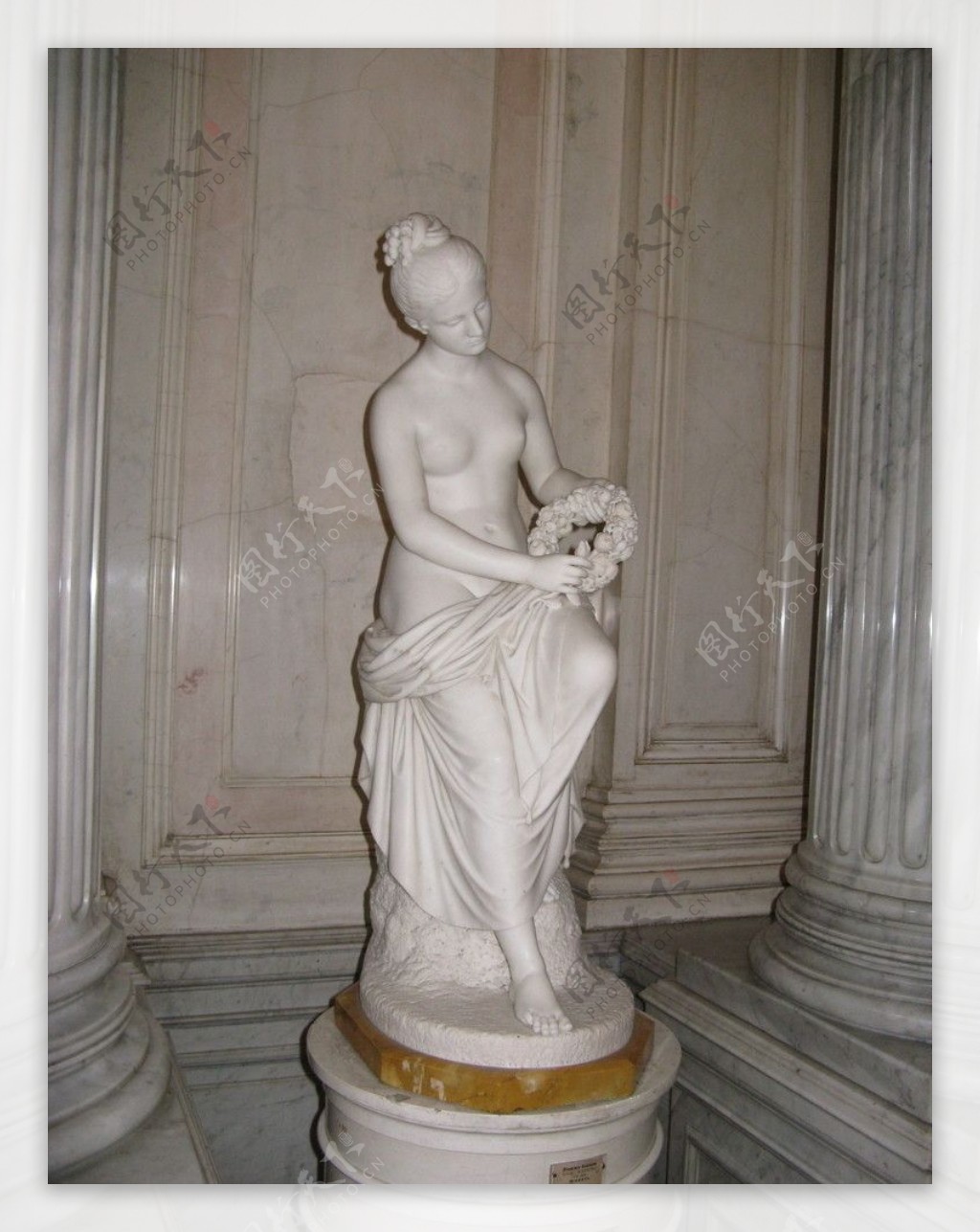 古希腊女神大理石雕像图片