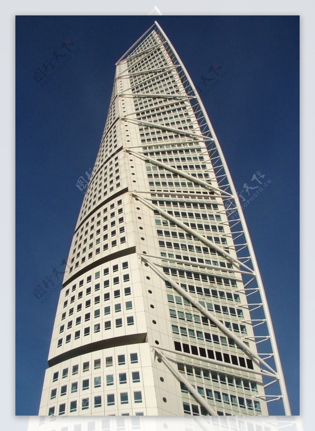 迪拜特色化高楼图片