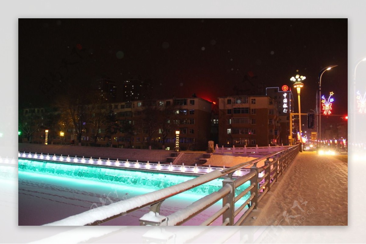 冬季雪桥图片