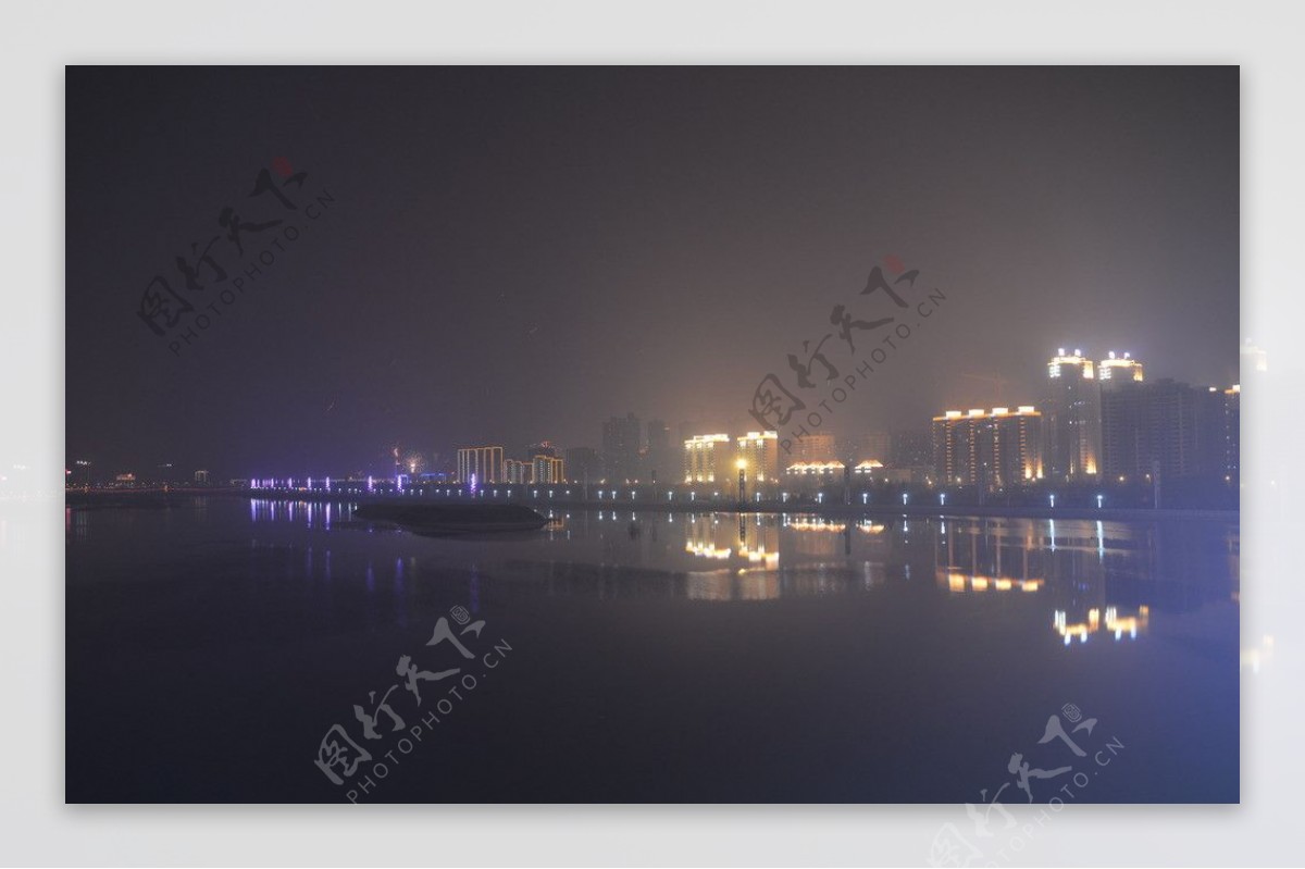 宝鸡东岭廊桥夜景图片