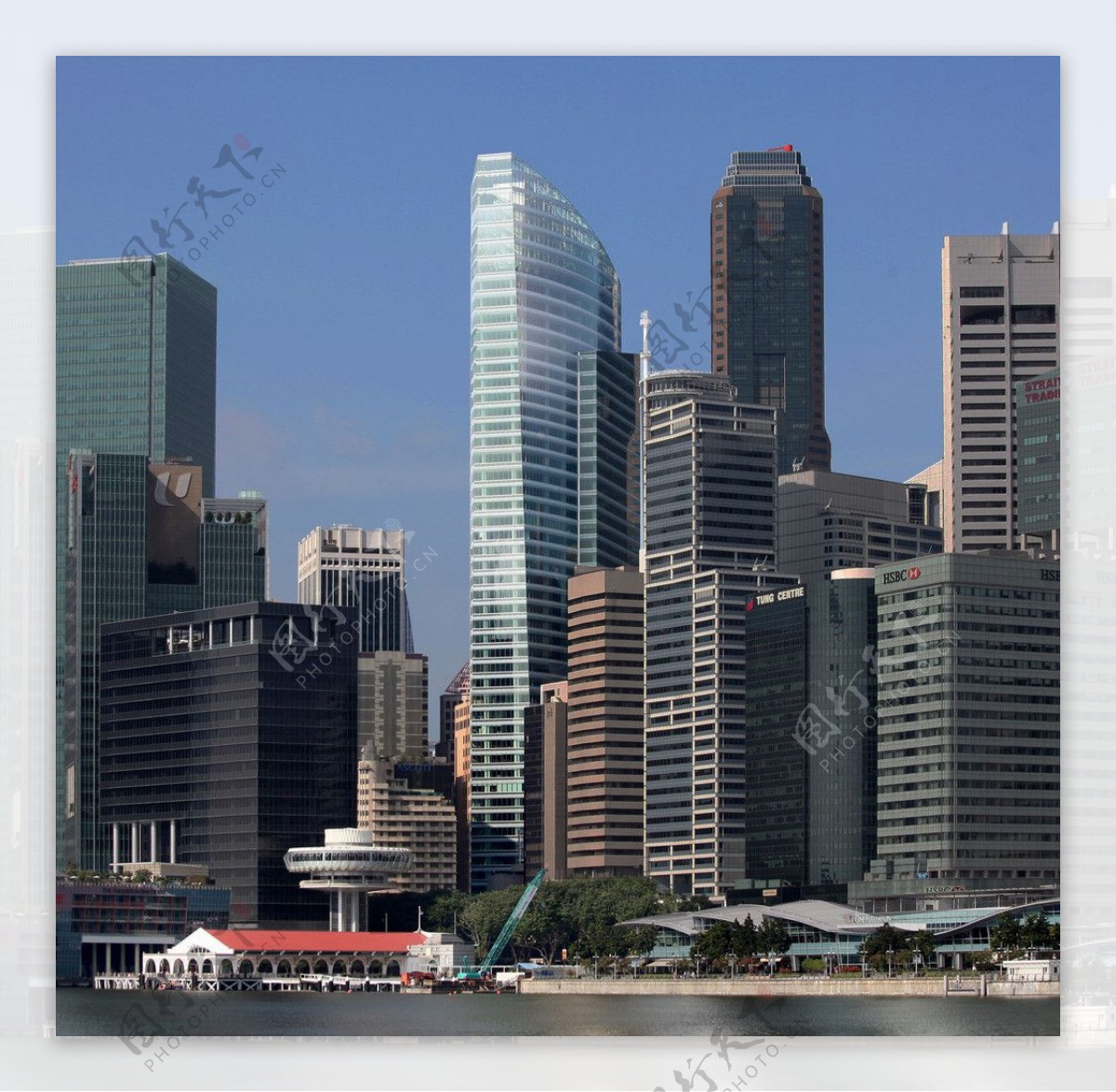 新加坡海滨湾高楼建筑群图片