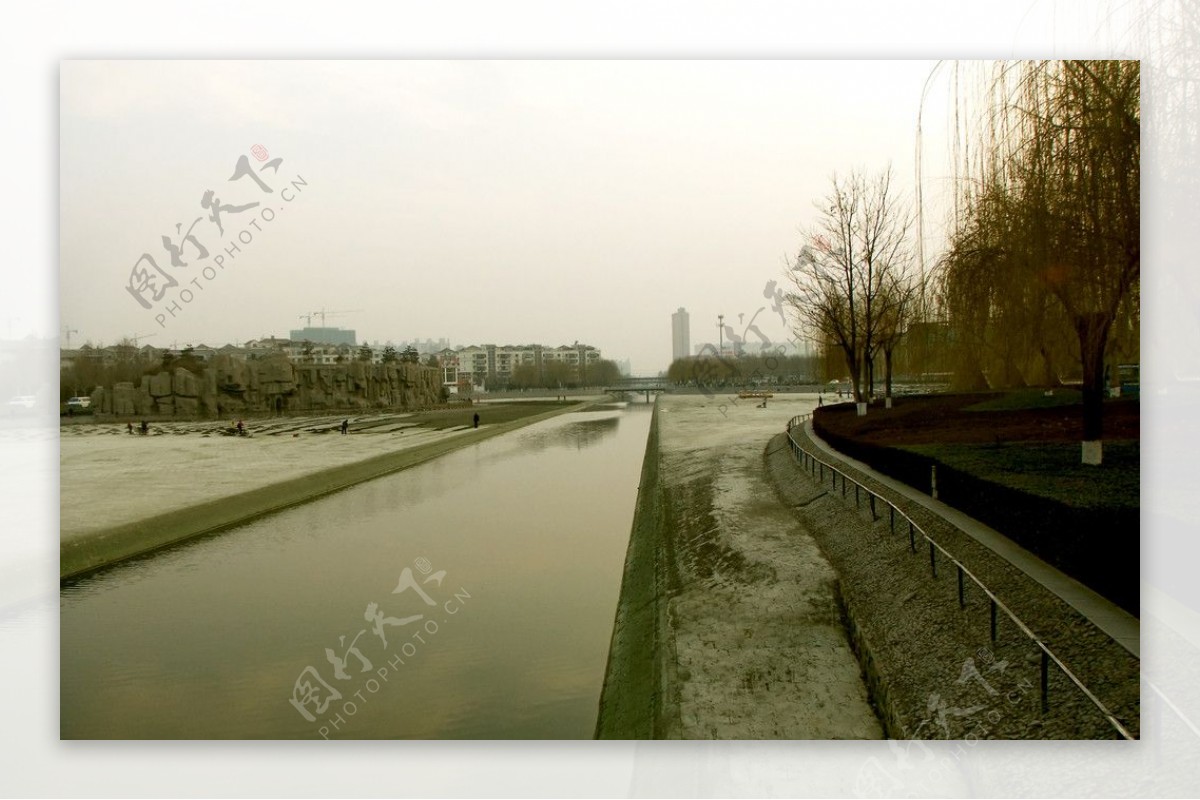 护城河图片