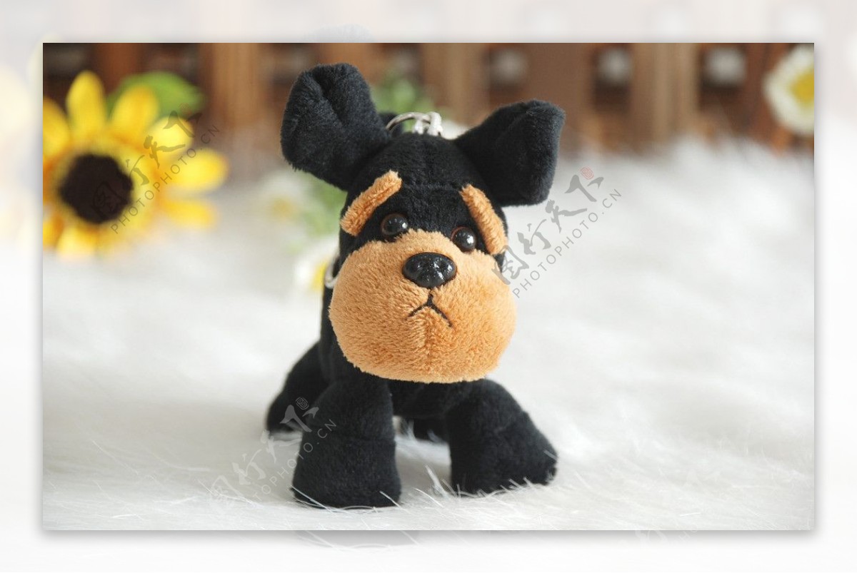 毛绒玩具德国猎犬图片
