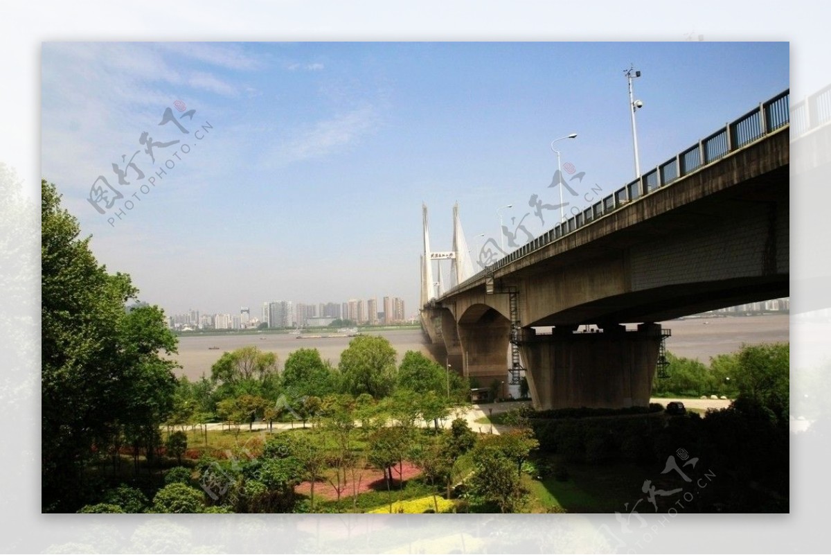 武汉长江二桥图片