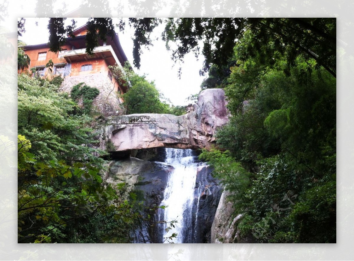 台州石梁瀑布图片