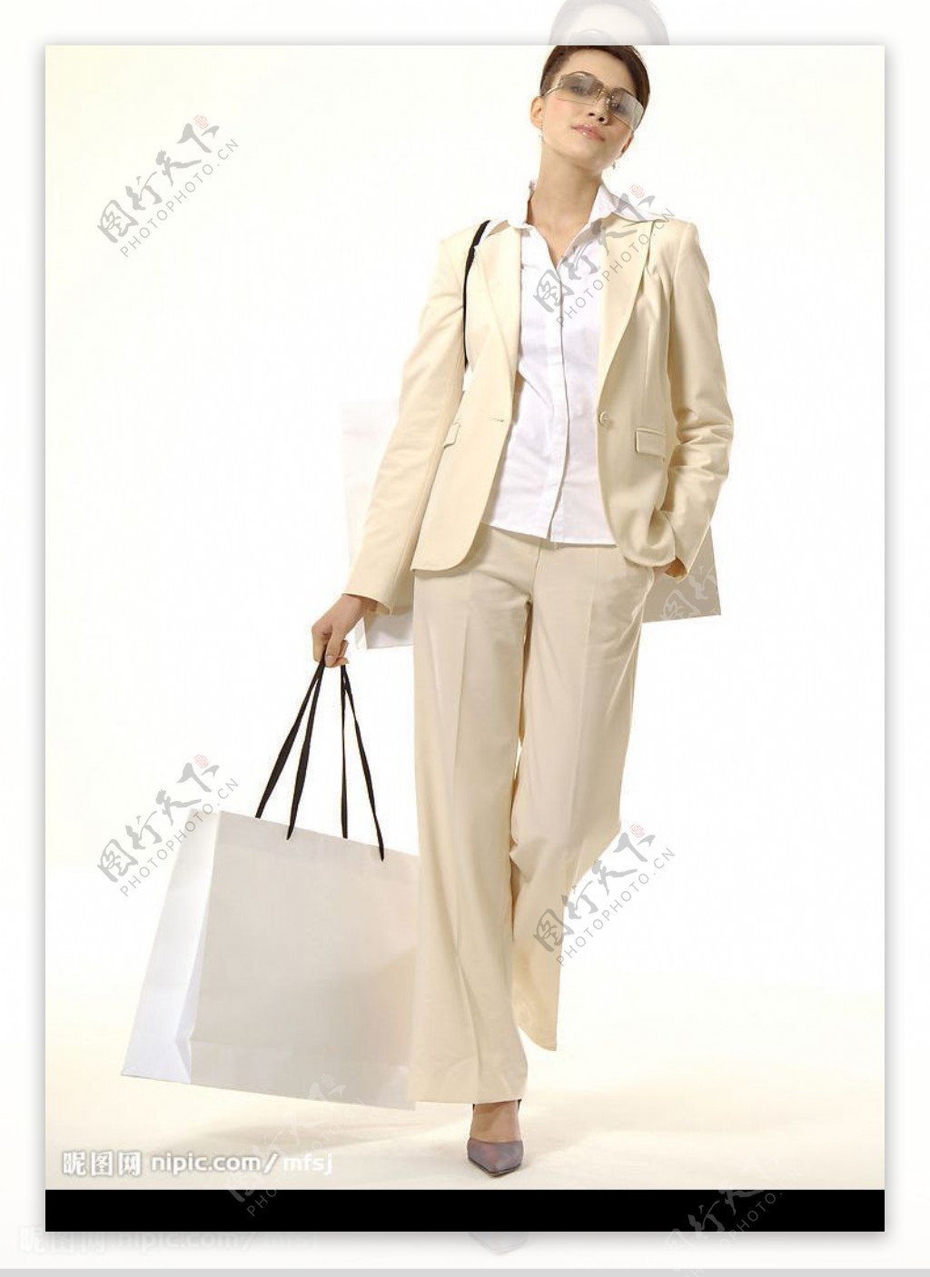 职业购物女性图片