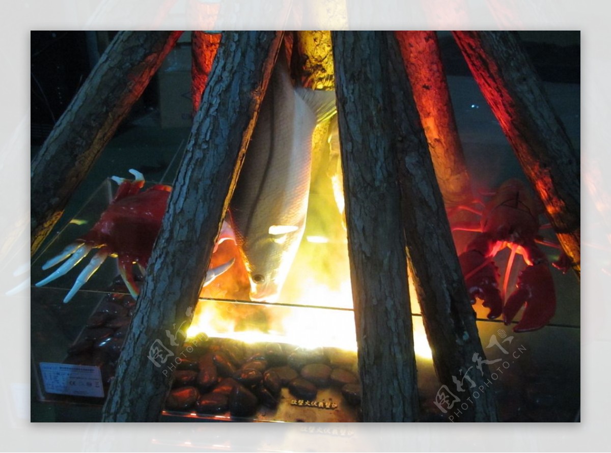 伏羲壁炉篝火烧烤灯饰图片