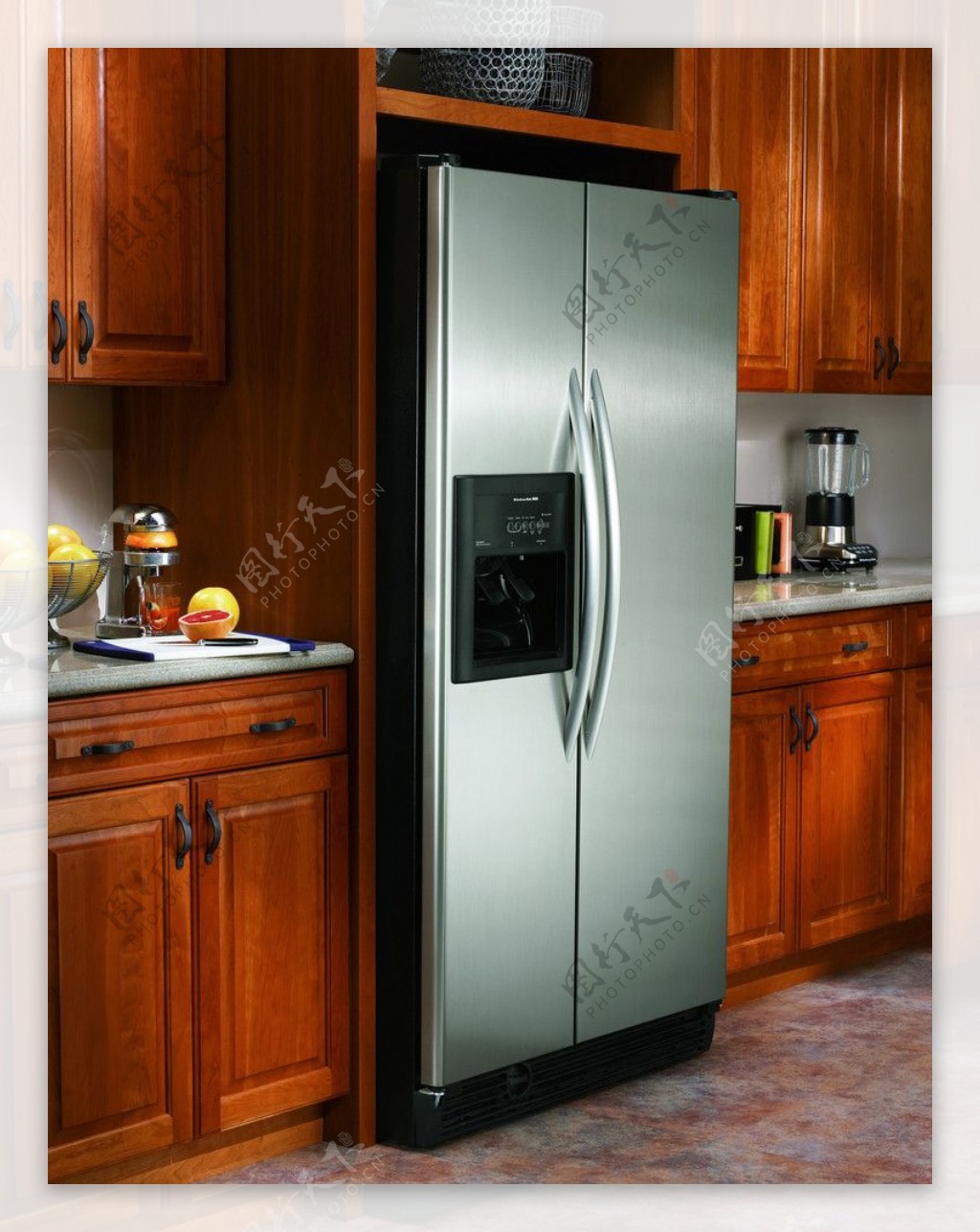 门高档冰箱图片