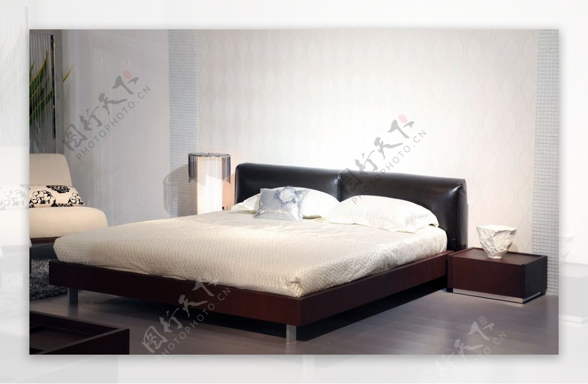板式家具床图片