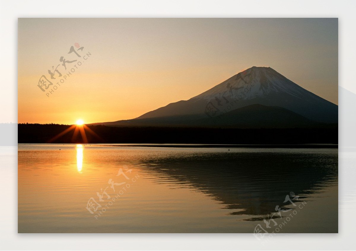 富士山日出图片