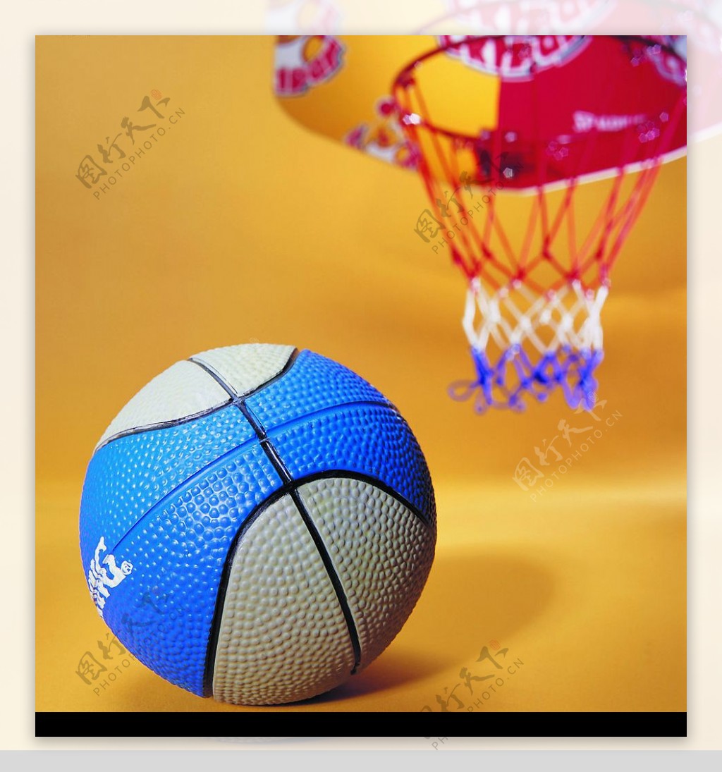 篮球手绘海报|插画|商业插画|锦里文化Studio - 原创作品 - 站酷 (ZCOOL)