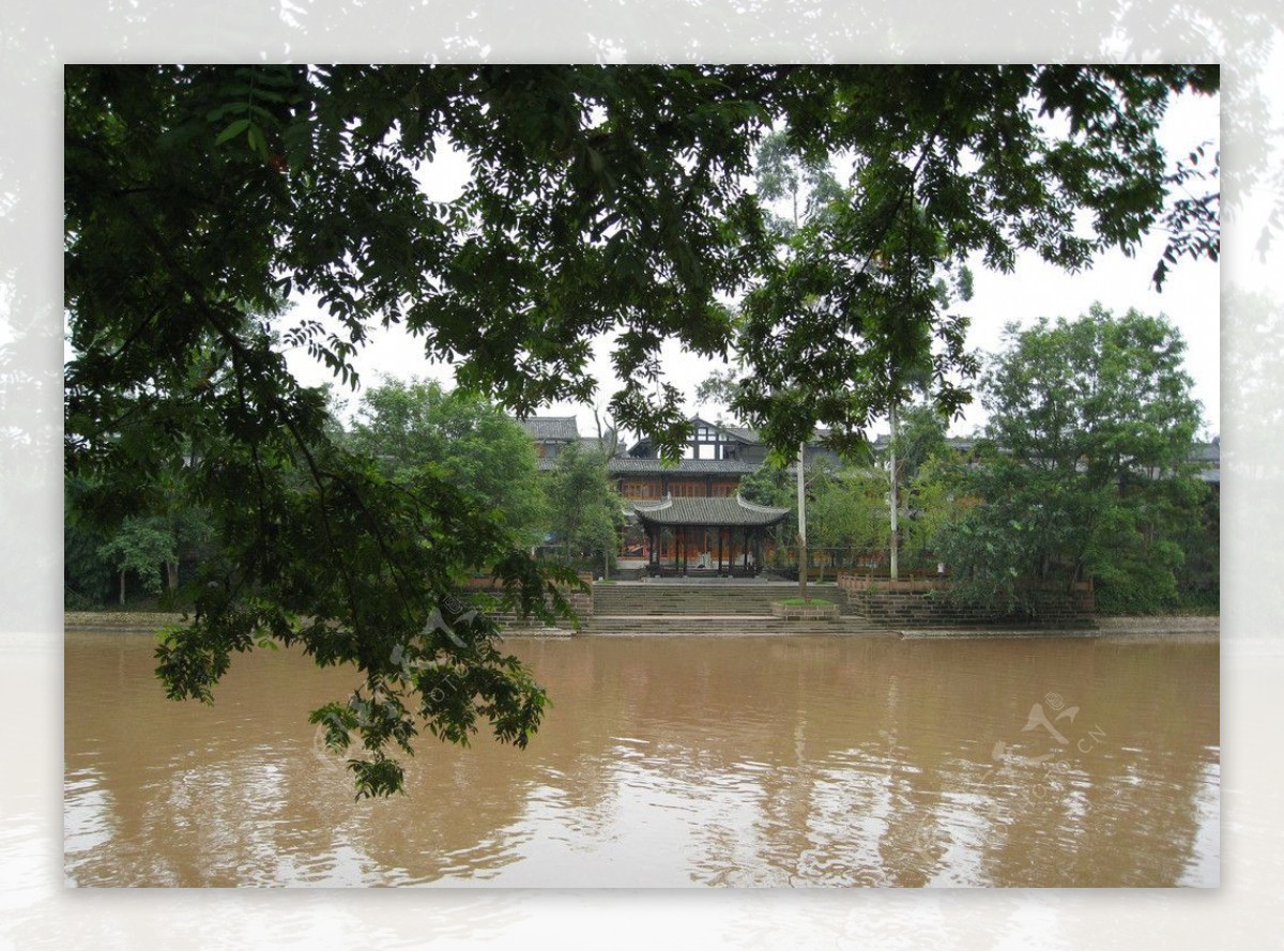 平乐古镇河边风景图片