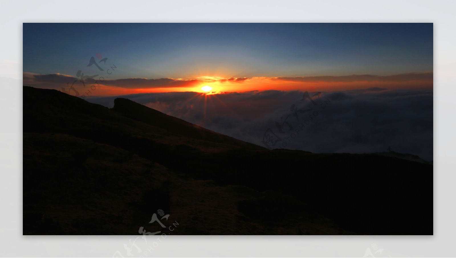 牛背山风景图片