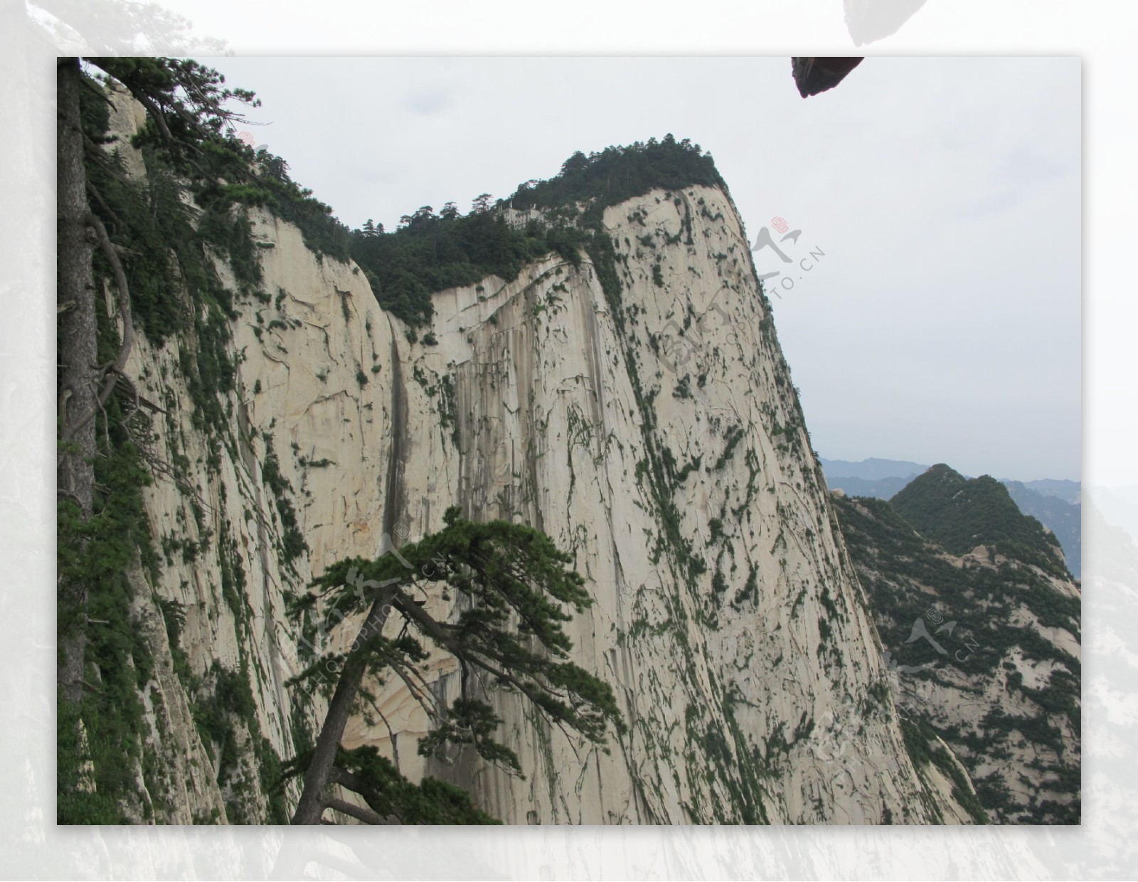 华山南峰图片