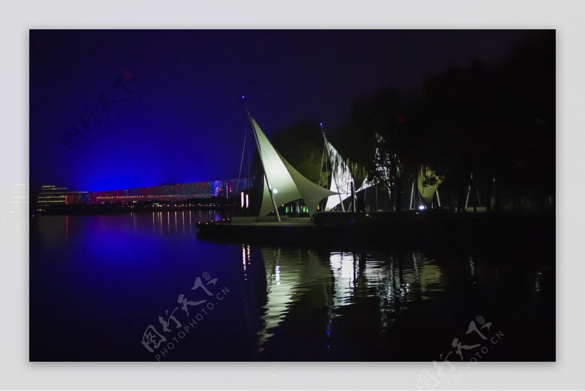 苏州金鸡湖夜景图片