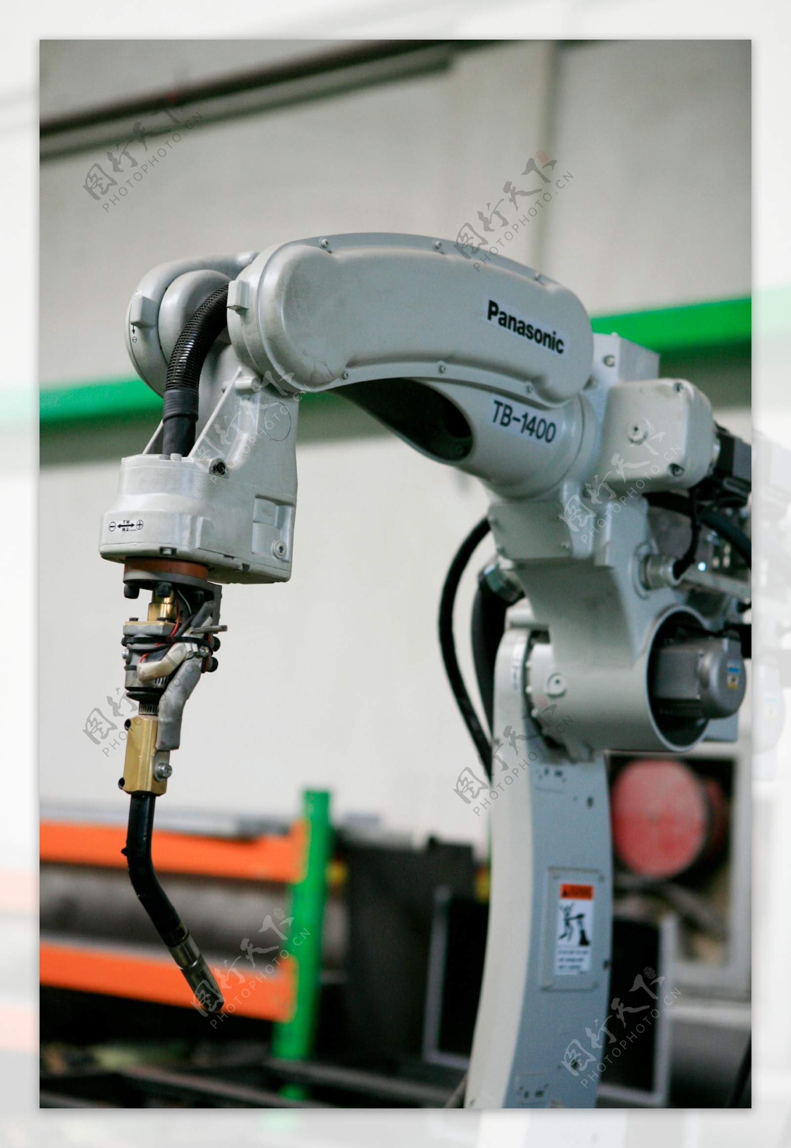 焊接机器人图片