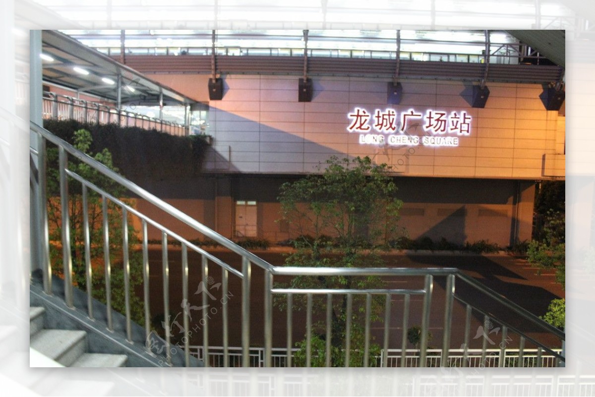 深圳地铁站图片