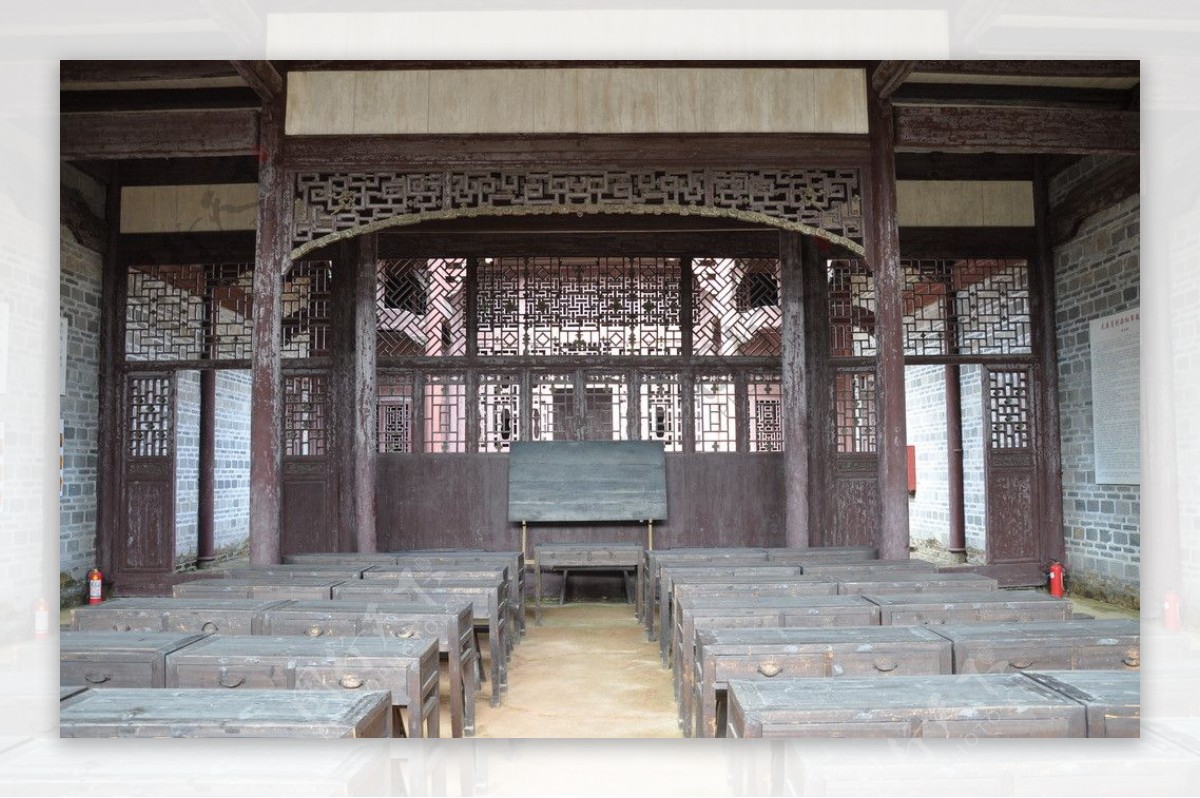 龙江书院教室图片