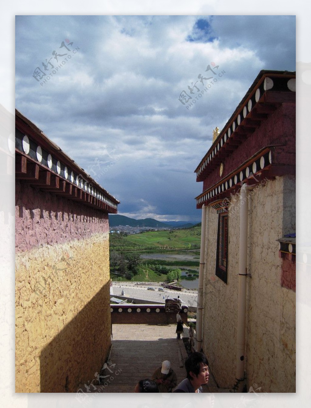 松藏林寺图片