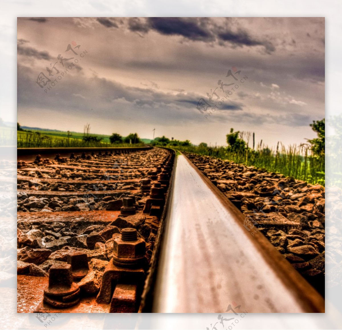 【美图分享39】铁路轨道意境摄影~~记忆像铁轨一样漫长 - 哔哩哔哩