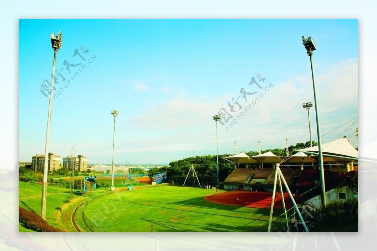 南京工业大学垒球场图片