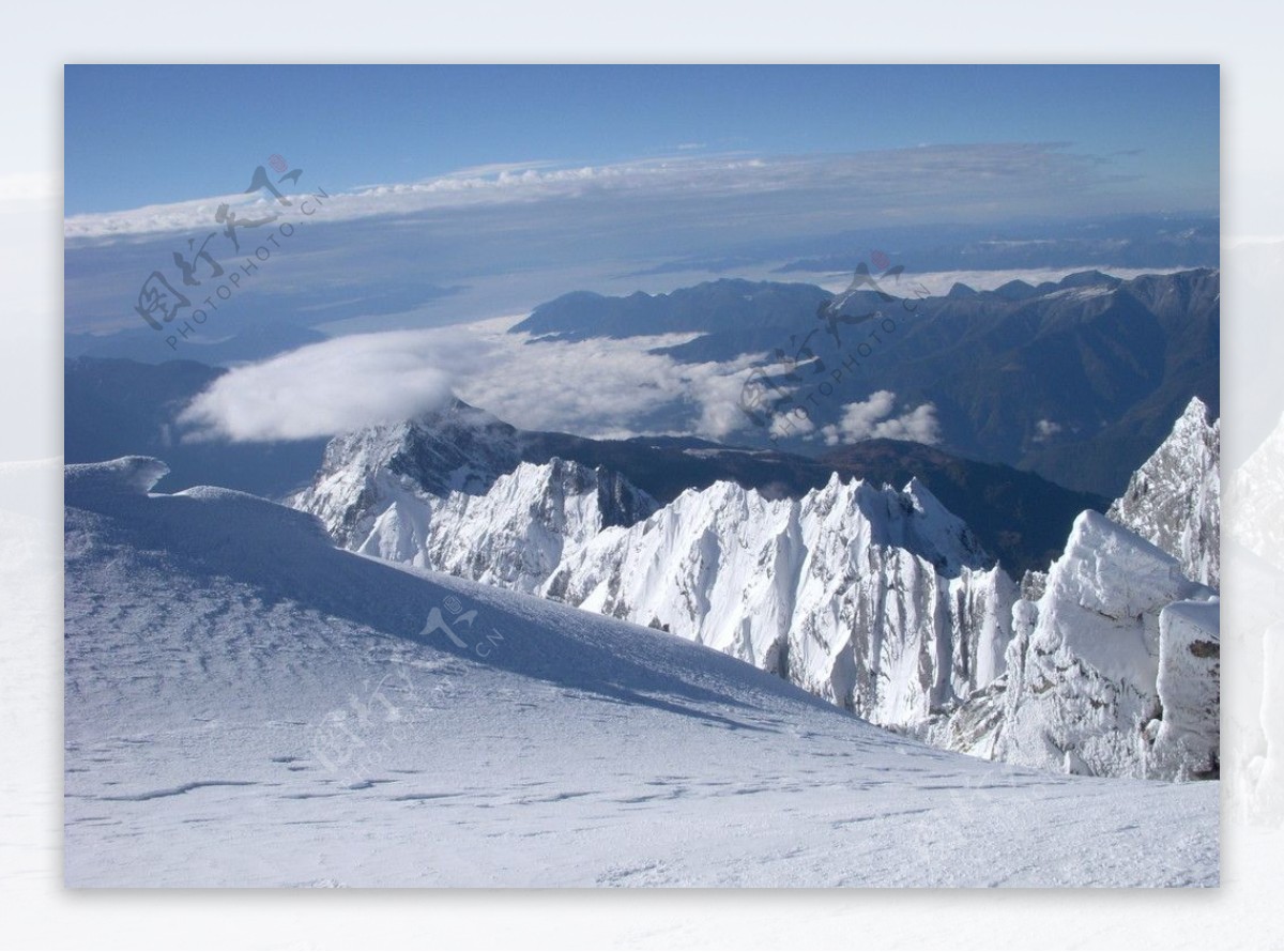 雪山风景图片