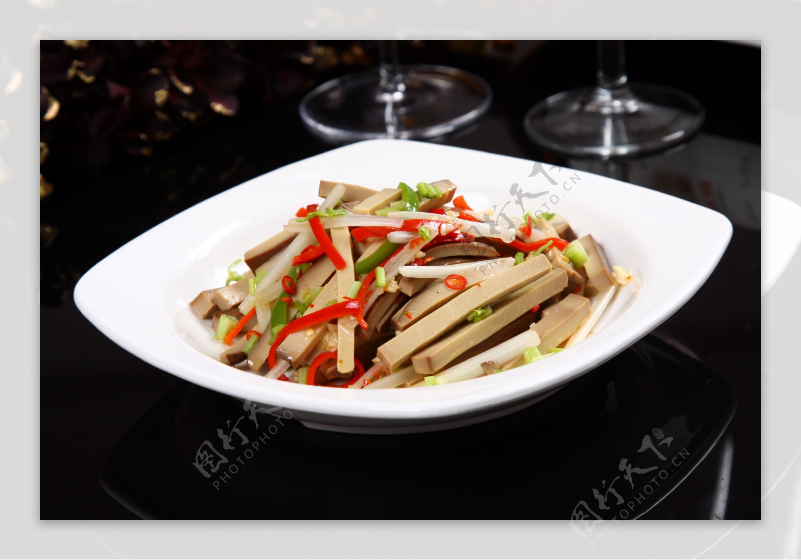 云南美食文化——滇味凉拌菜大全，滇味凉菜酸甜有度，辣味适中 - 知乎