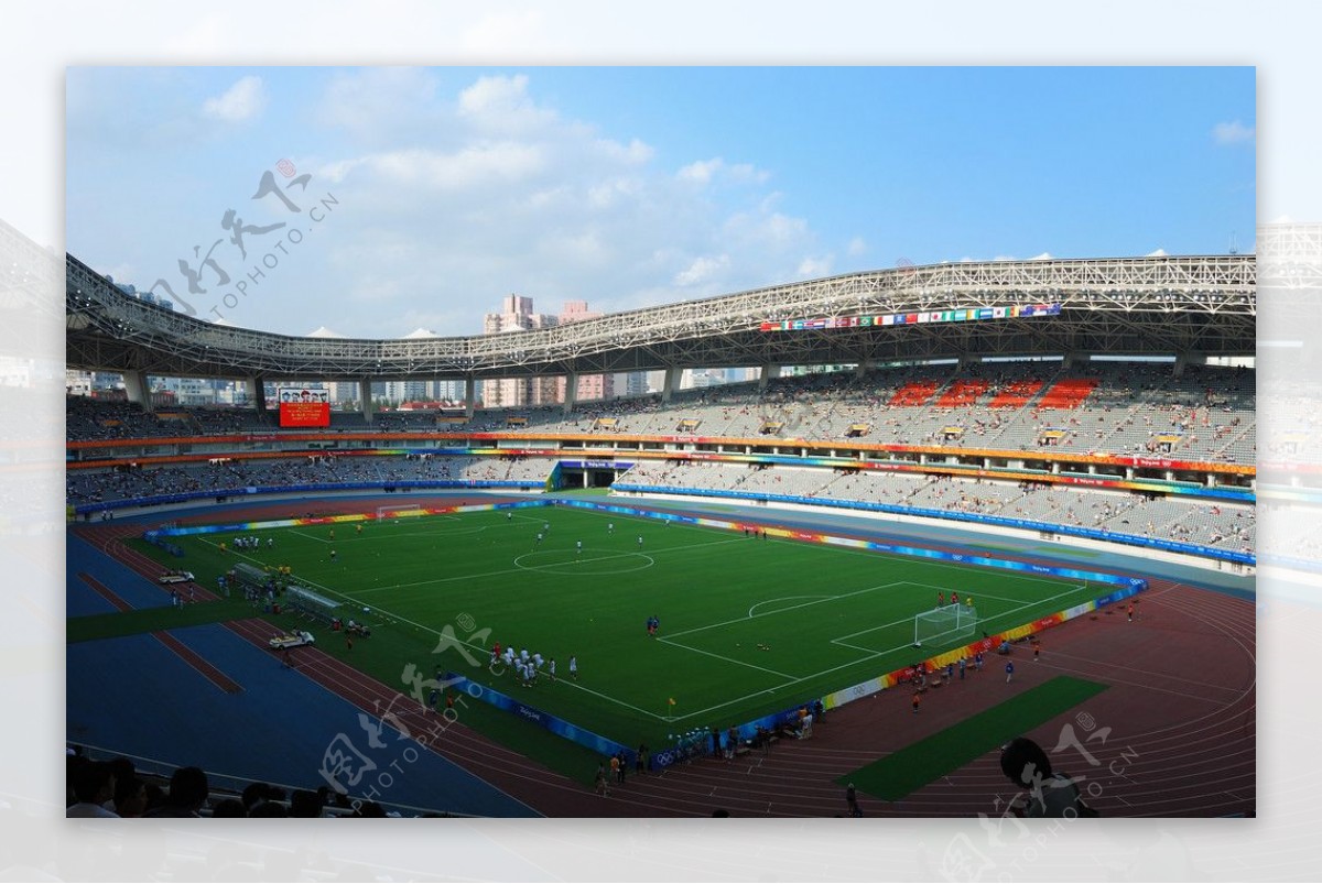 上海八万人体育场图片