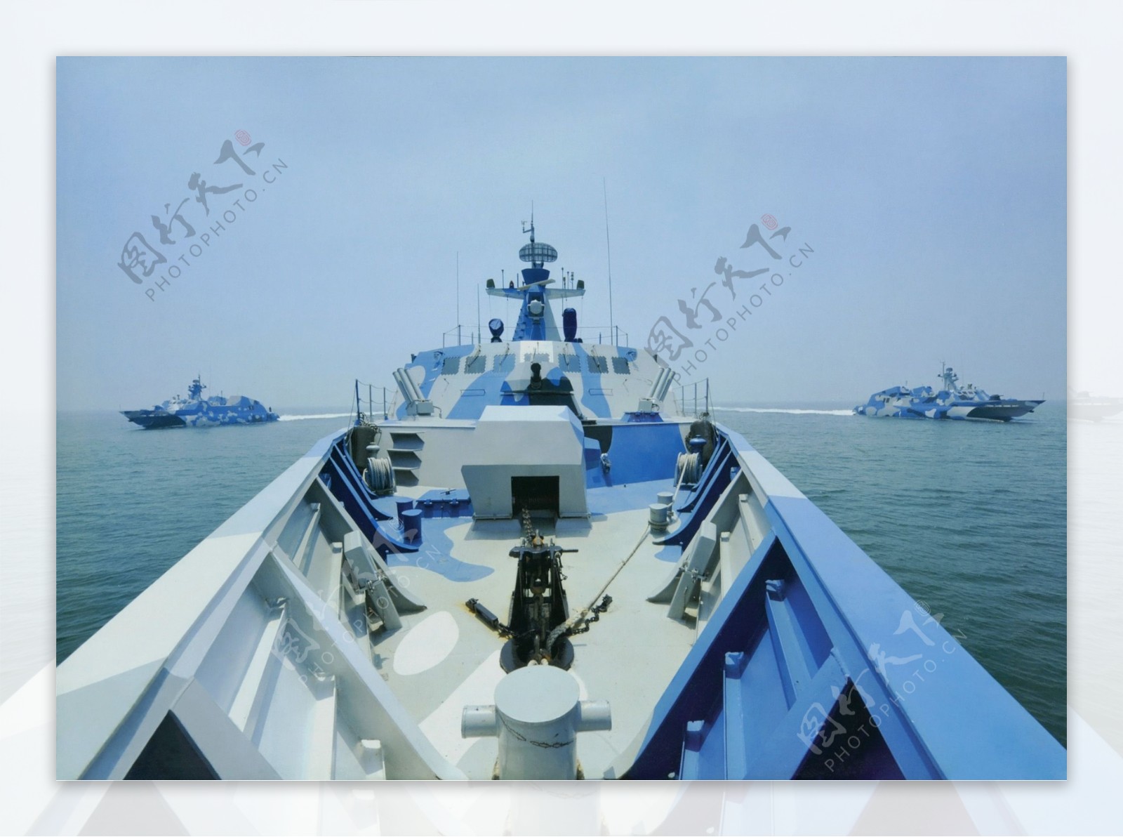022型隐身导弹艇图片