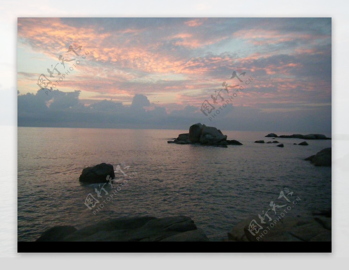 夕阳下山海景图片