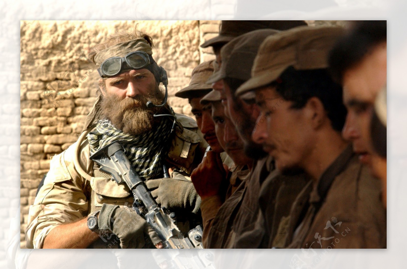 美军特种兵在阿富汗训练军图片