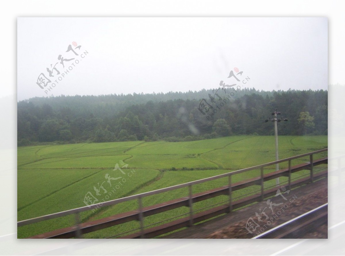 铁路沿线风景图片
