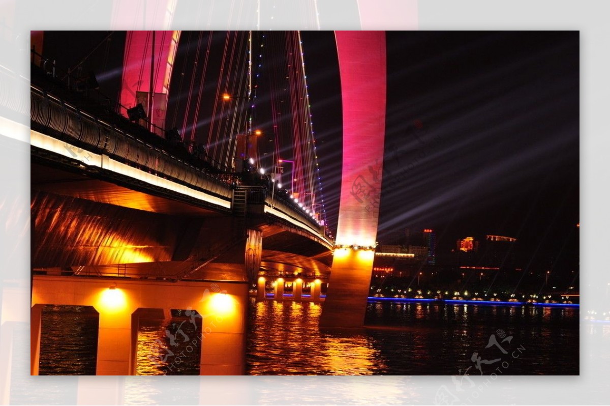 亚运会猎德大桥夜景图片