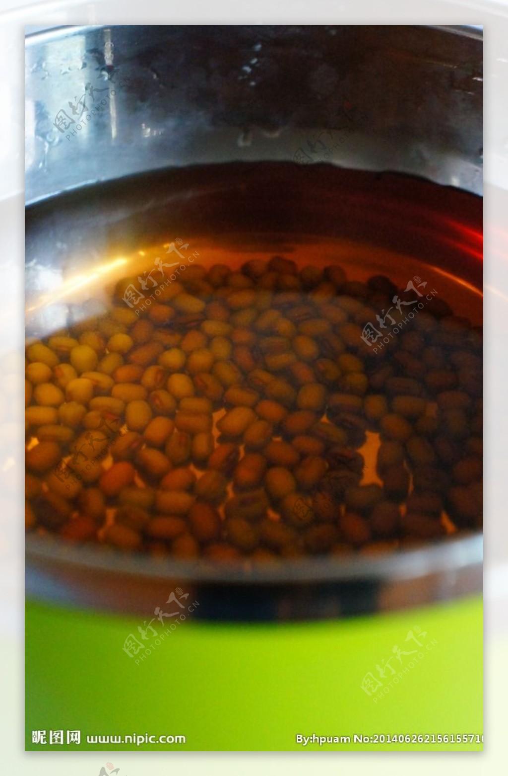 盛夏祛暑绿豆汤图片
