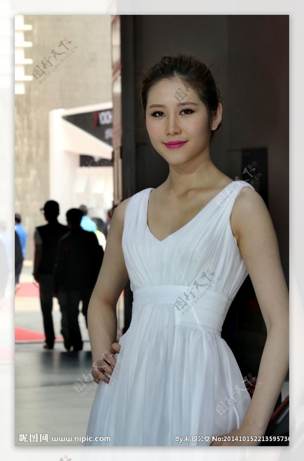 2014北京车展美女图片素材-编号13788785-图行天下